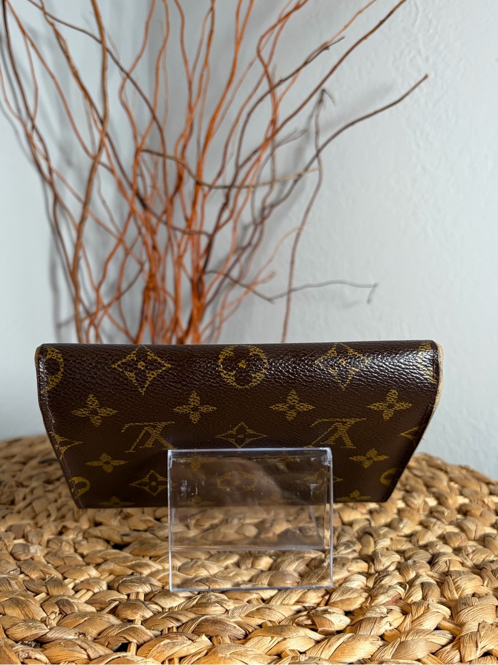 LOUIS VUITTON MONOGRAM FOLDED CONTINENTAL WALLET - Picture 5 of 12